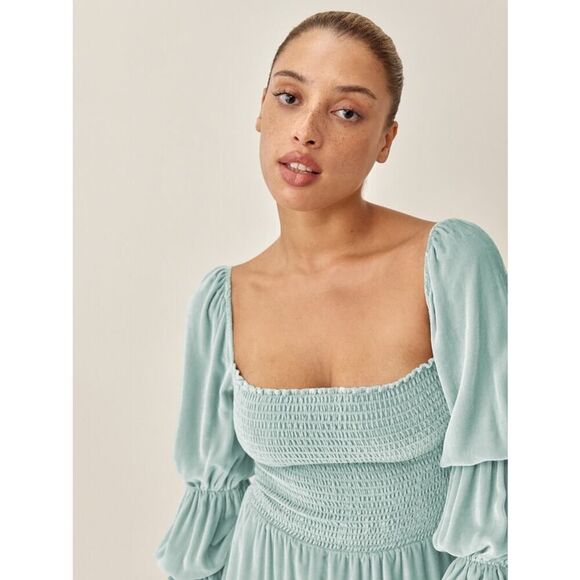 Reformation Albi Velvet Smocked Mini Dress Powder Blue Size Medium - Picture 2 of 7